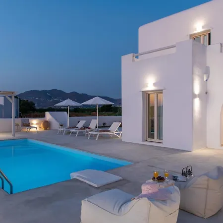 Naxian Lounge * Naxos City