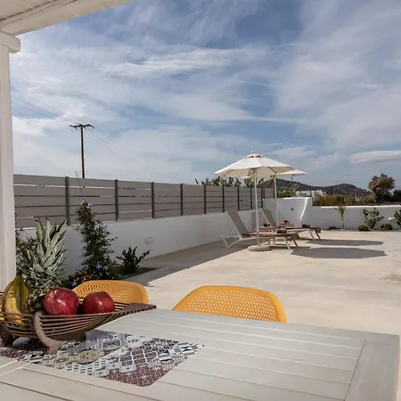 Villa Naxian Lounge