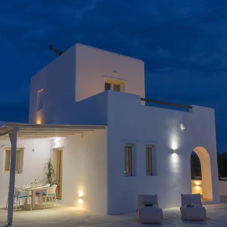 Naxian Lounge Villa