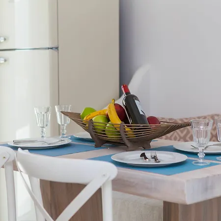 Naxian Lounge Villa