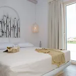 Naxian Lounge Villa