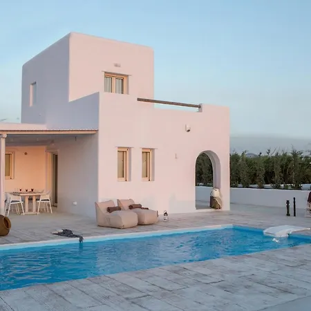 Naxian Lounge Villa *