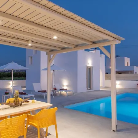 Naxian Lounge * Naxos City