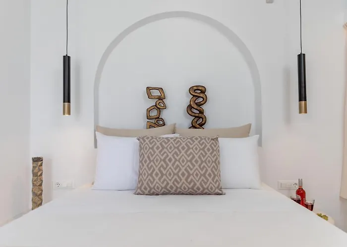 Naxian Lounge * Naxos City