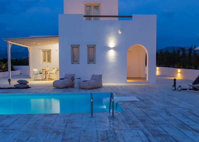 Naxian Lounge Villa