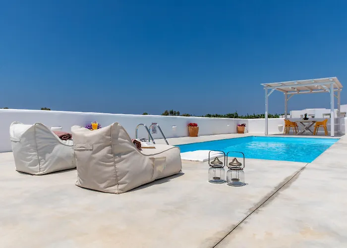 Naxian Lounge * Naxos City